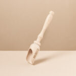pelle doseuse en bois pour lessive en poudre
